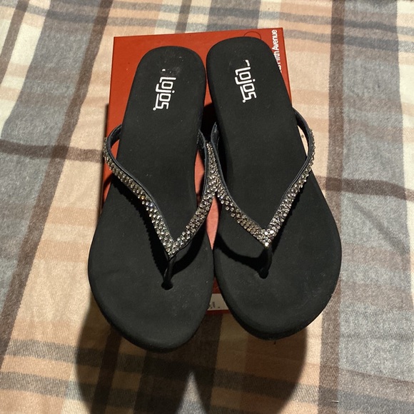 Black Crystal and Metal Studs Sparkling Platform Sandals - Picture 13 of 14